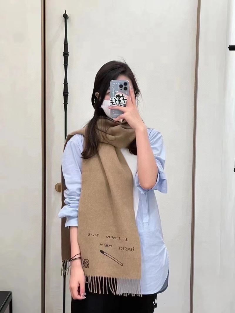 Loewe Scarf